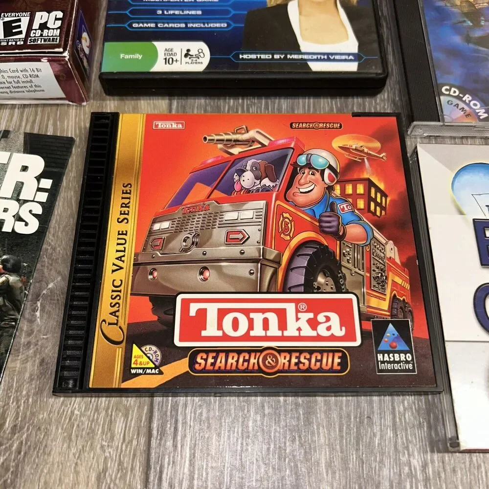 Lot of 8 Computer PC Games - Mahjong, Treasure Hunt, Poker, Tonka, Brain Games